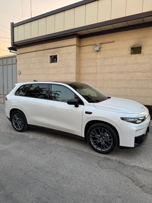 Leapmotor C10 Smart, Oq rang