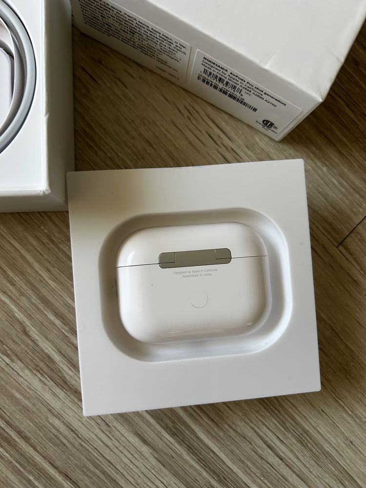 Apple AirPods Pro 2