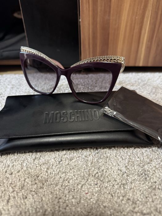 Ochelari de soare Moschino