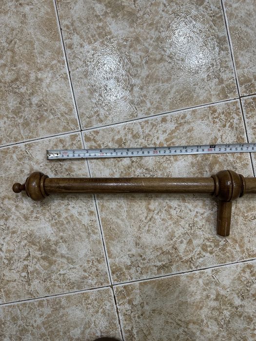 3 еднакви корниза