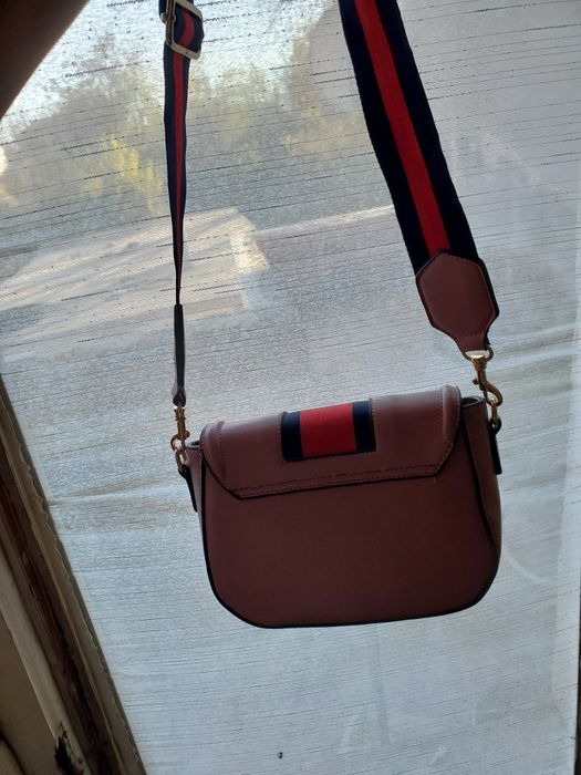 Чанта розова нова