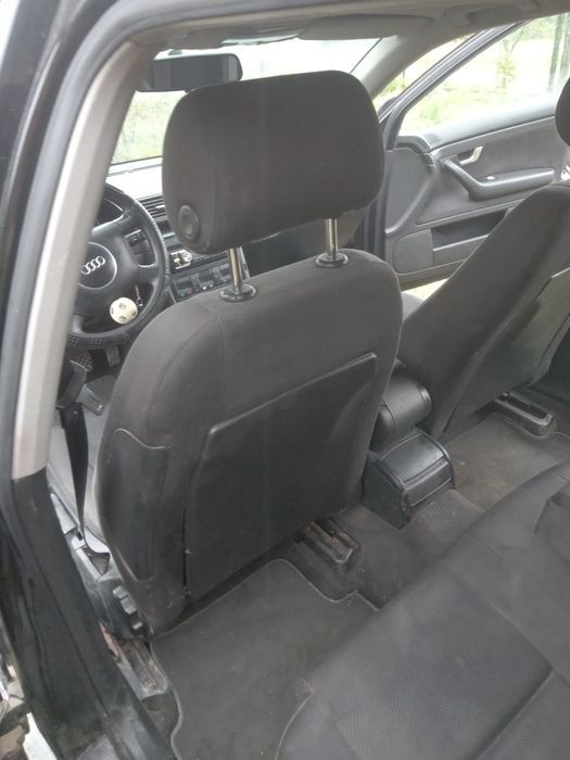 Se vinde!Autoturism în stare bună de funcționare,al doilea proprietar.