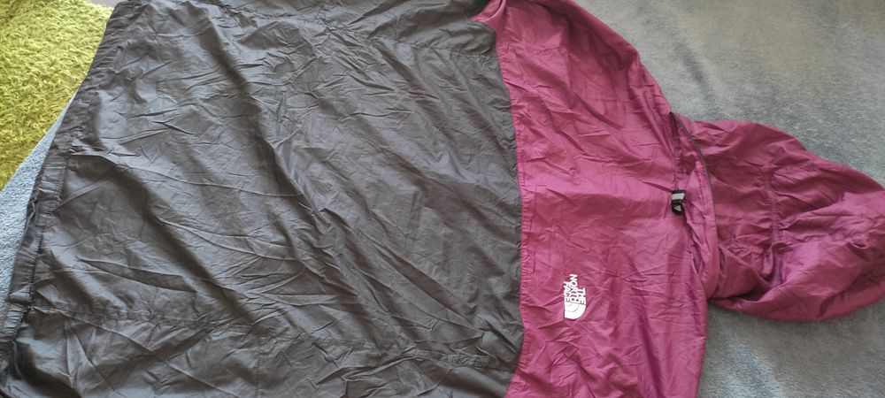 Geaca / jacheta vânt și ploaie The North Face Windbreaker
