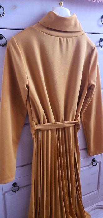 Rochiță noua ,mărime S M