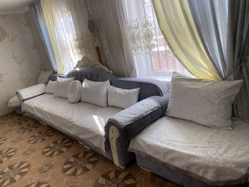 Продается мягкая мебель(диван)