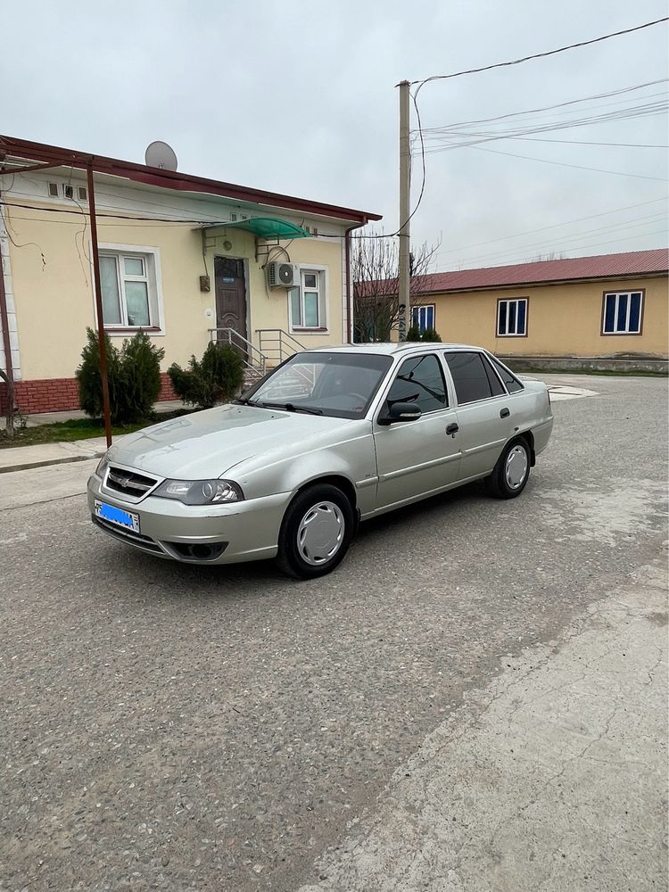 Nexia 2  1.6 Mator Sotiladi