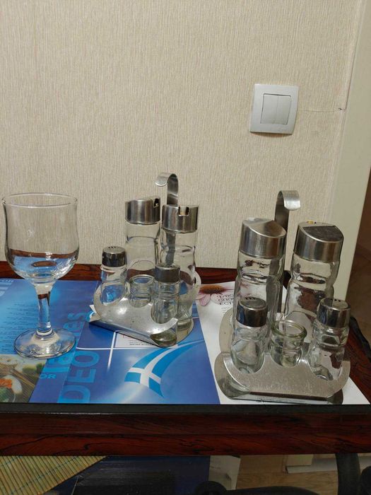 Оливерник - има количества