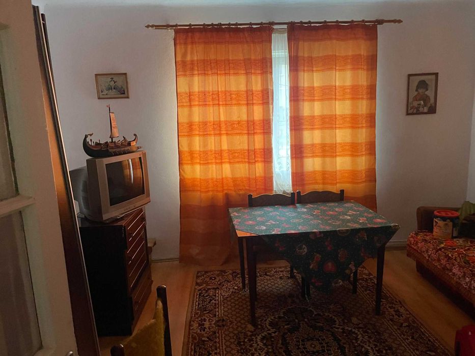 Vand Casa in Zona Mosnei Str Avram Iancu