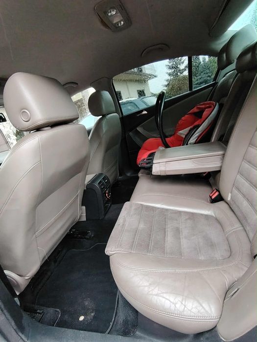 VW Passat B6 2.0tdi - 2006 - stare super buna,fara rugina