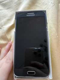 Телефон Samsung Galaxy E5