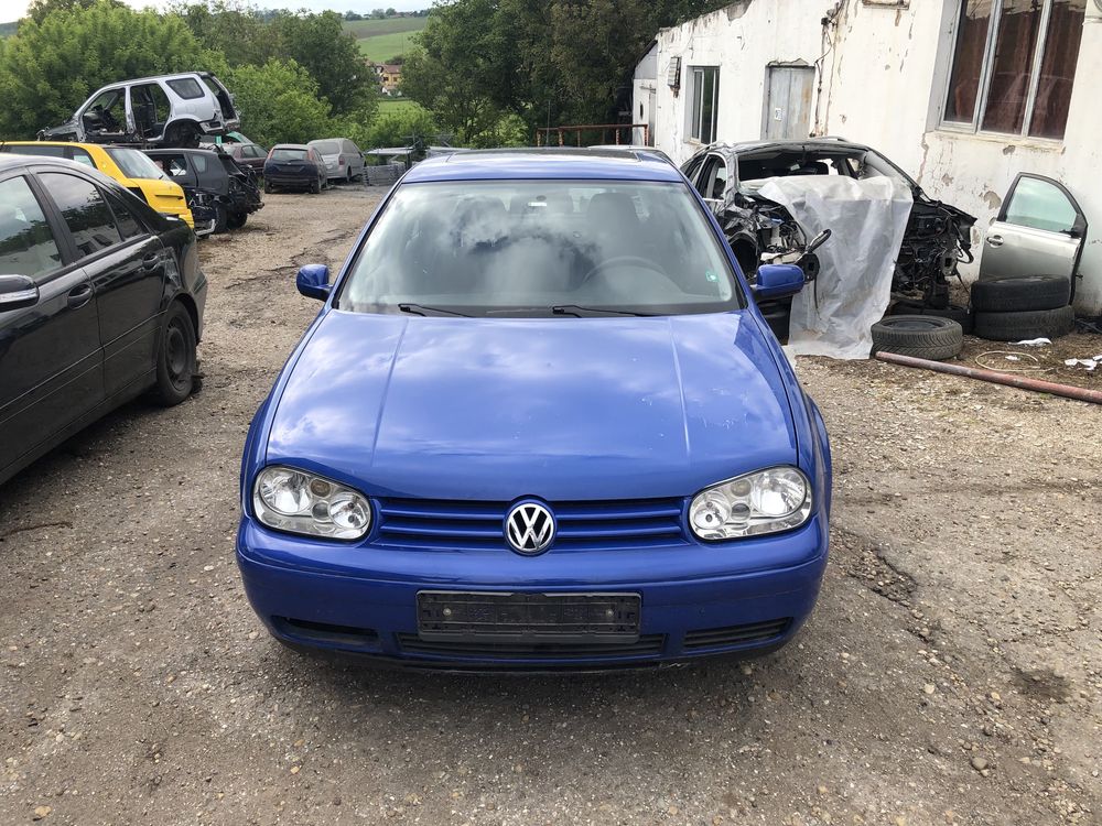 Фолксваген Голф 4 / VW GOLF 4 1.9TDI 110кс. 2000г