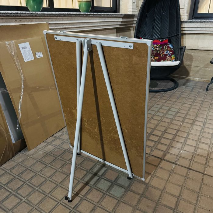 Магнитная-маркерная доска, доска - флипчарт 100*70 продается