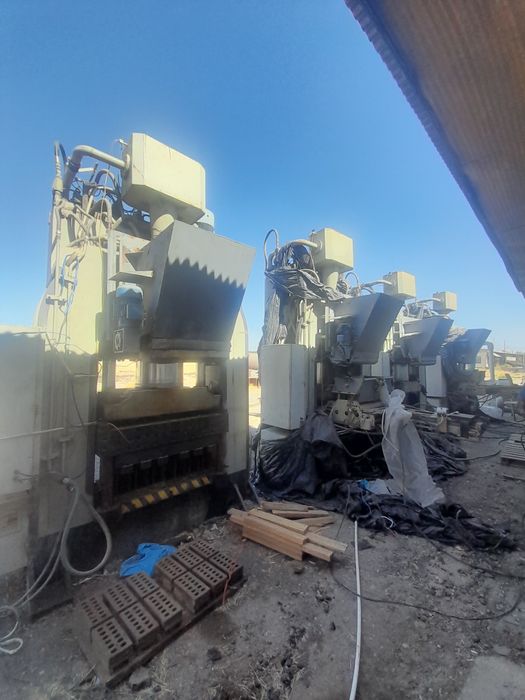 Прадается станок Гидравлический прес  кол 5шт