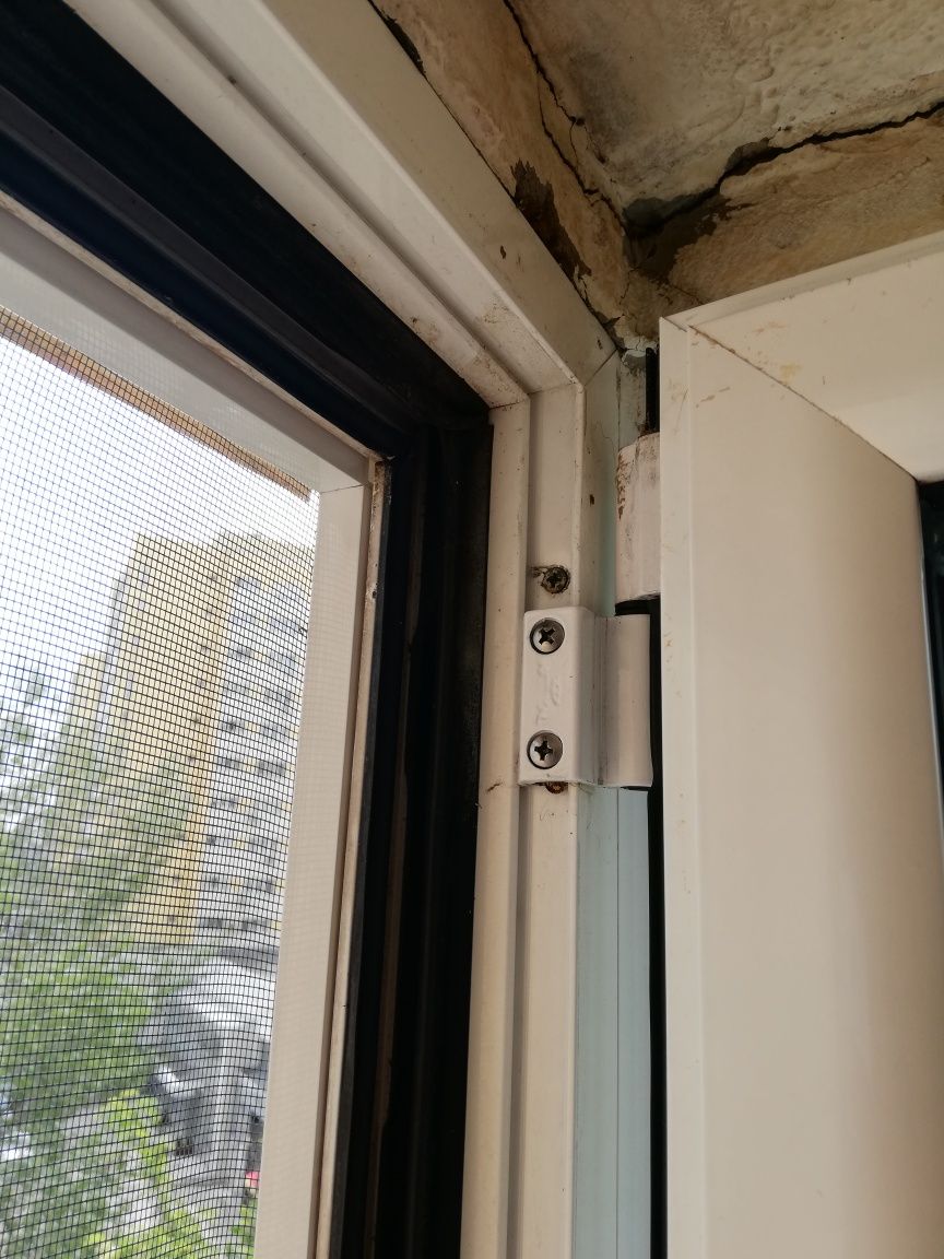 Reglaje si reparatii  tamplarie PVC . Totalwindow.ro