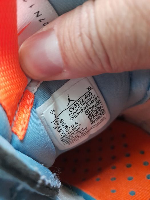 Jordan кецове 40 номер.