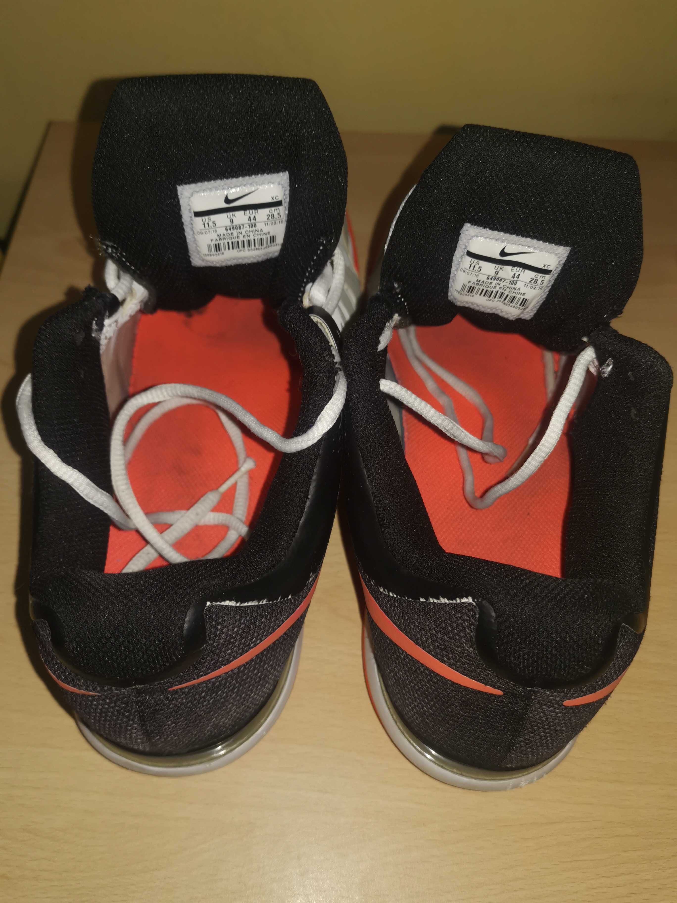 Маратонки NIKE Vapor 9.5 Tour номер 44  внос от Англия