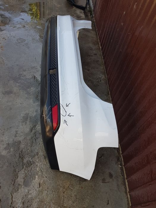 Bara spate ford focus 3 fl SEDAN an 2014-2015-2016-2017