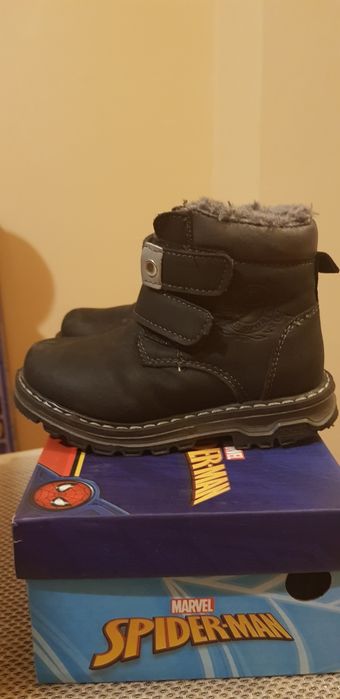 Зимни детски боти
