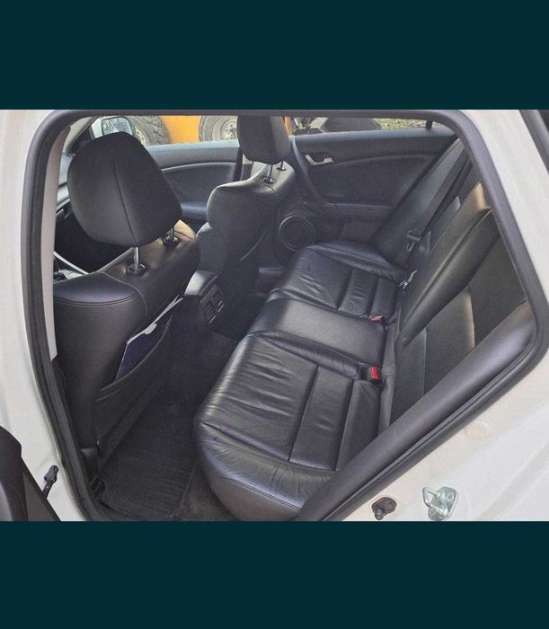 Honda Accord Tourer 2.4