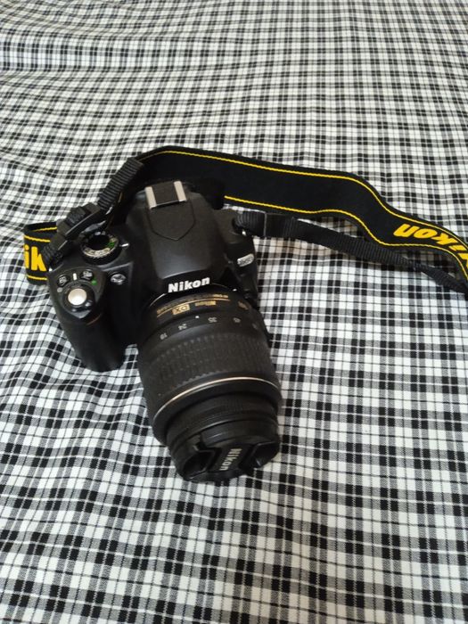 Продам фотоаппарат Никон D60 в отличном состоянии.