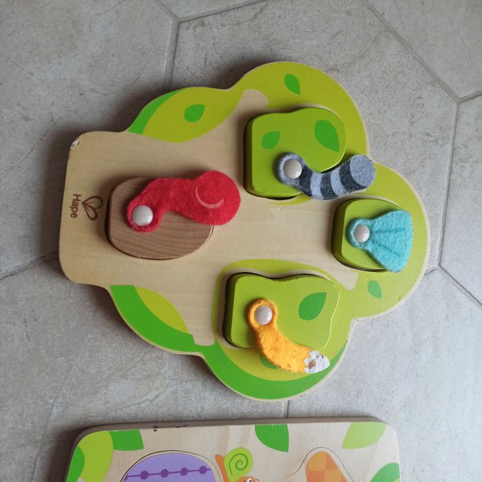 Hape дървени пъзели