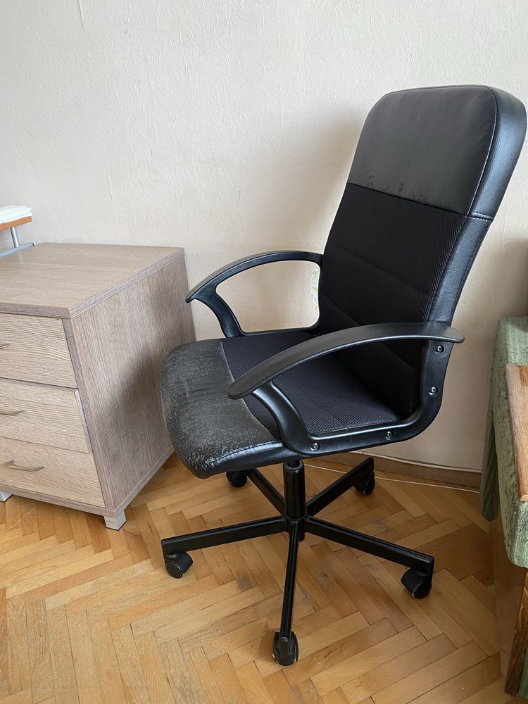 Офис стол IKEА черен