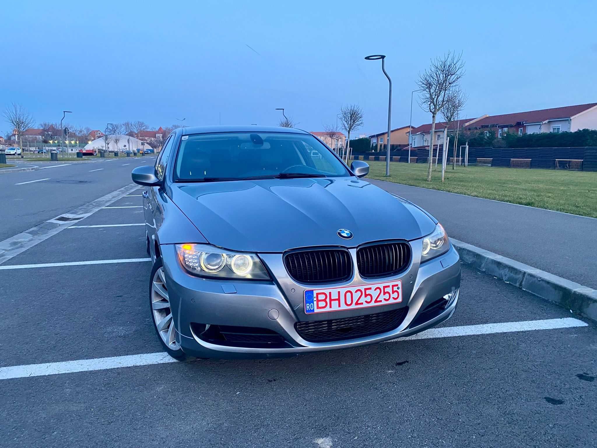 Vând Bmw 320d x-Drive 2010