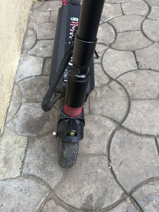 Trotineta electrica QuickVolt 8 vand / schimb