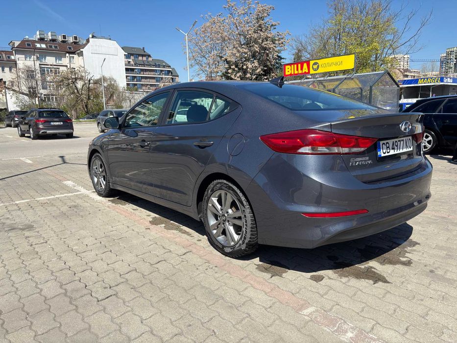 Hyundai Elantra 2.0 бензин автоматик