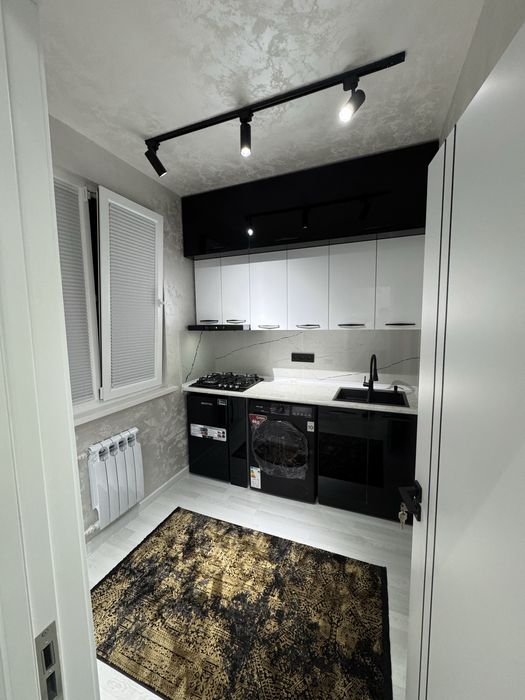 Максим Горький Продается: 2-комнатная своя! 89000