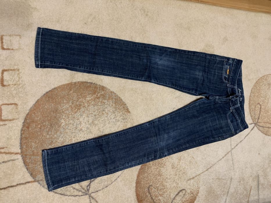 Продавам дамски дънки - всеки чифт за 5 лв.