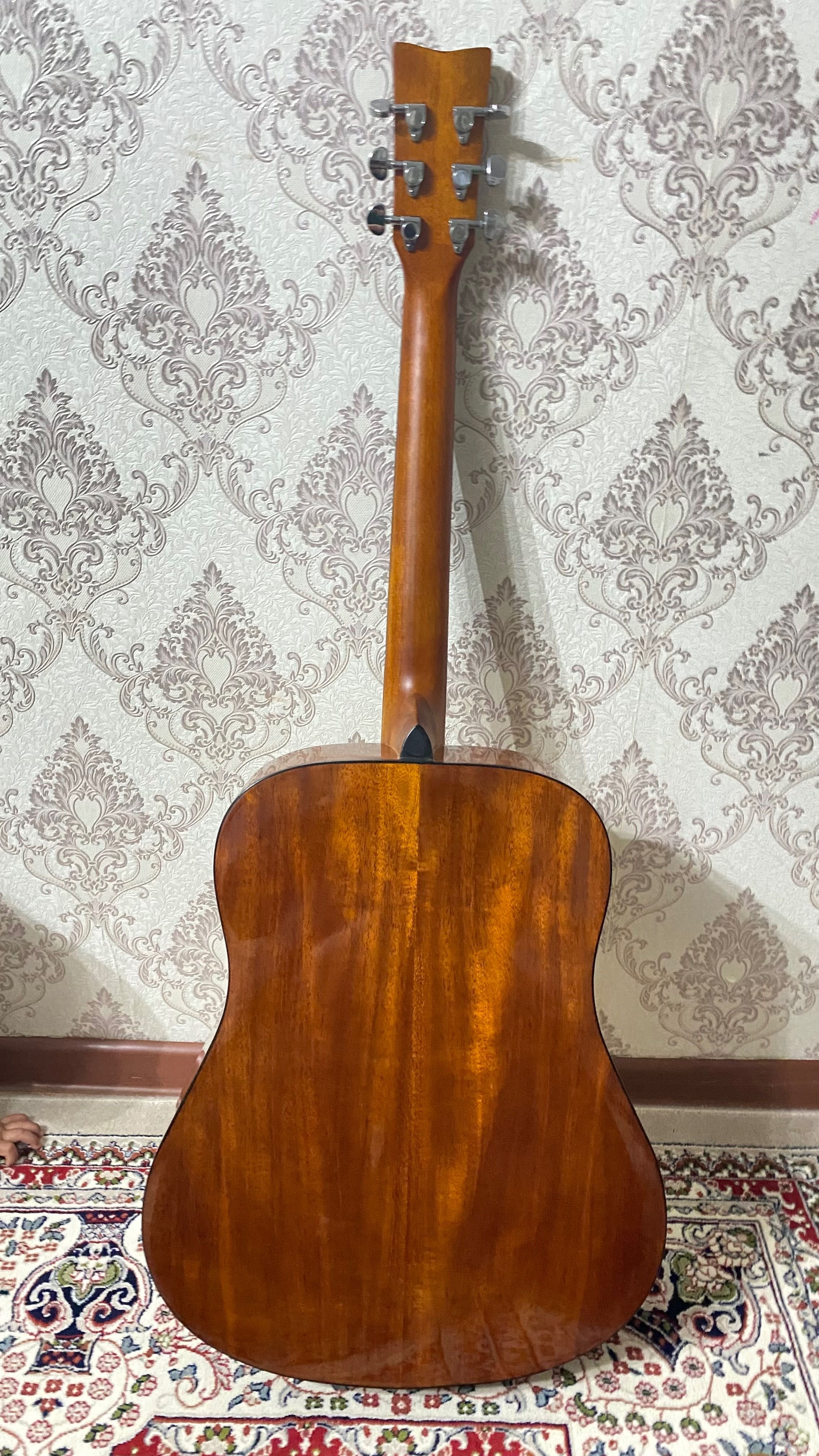 Гитара Yamaha fg800