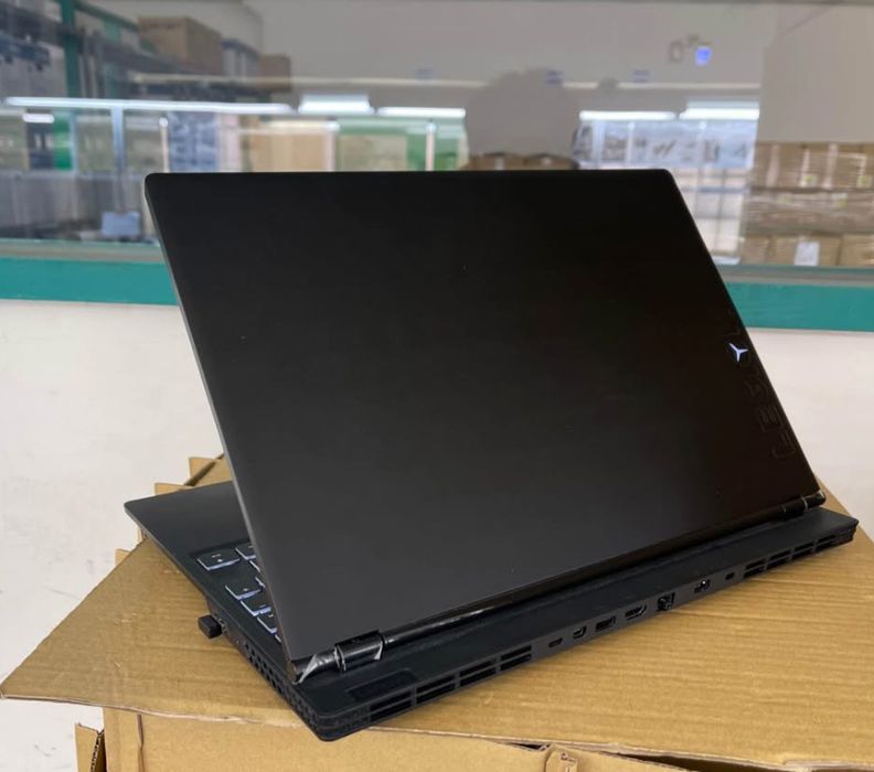 Lenovo Legion Y530-15ICH + SSD