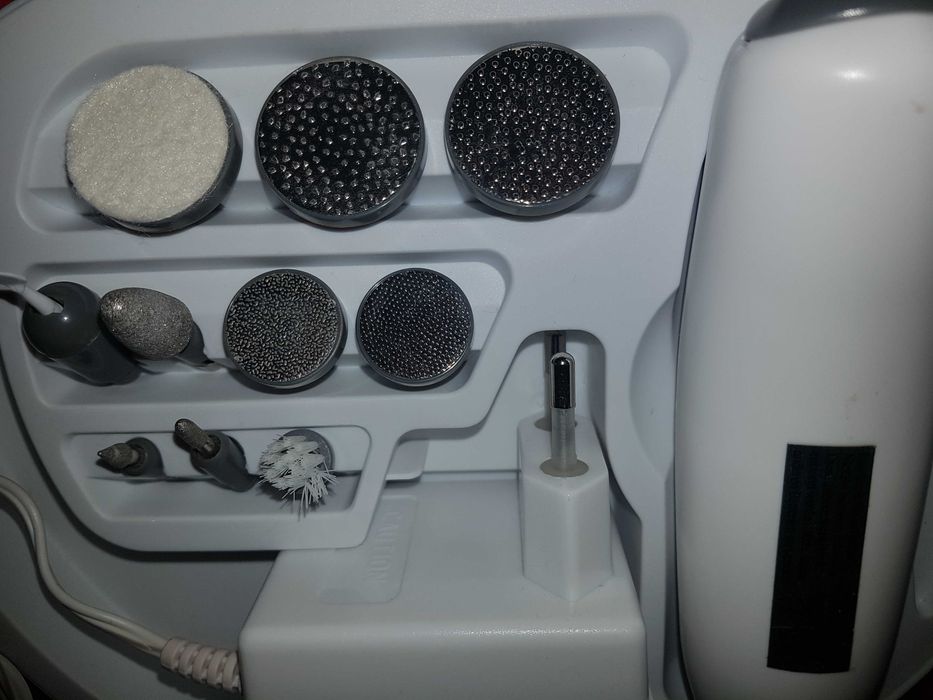 Trusa manichiura/pedichiura, masaj facial, vana hidromasaj