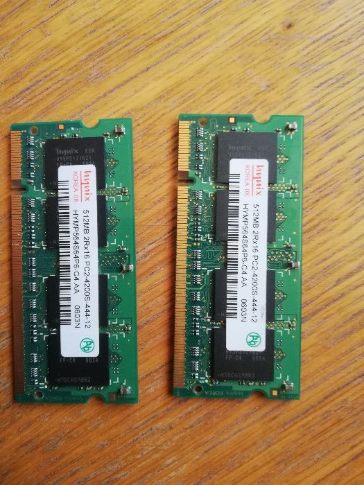 Memorii DDR 2 512 Mb si DDR 3 1 GB laptop