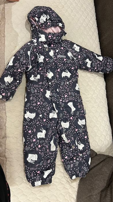 Продам комбинезон детский для девочки