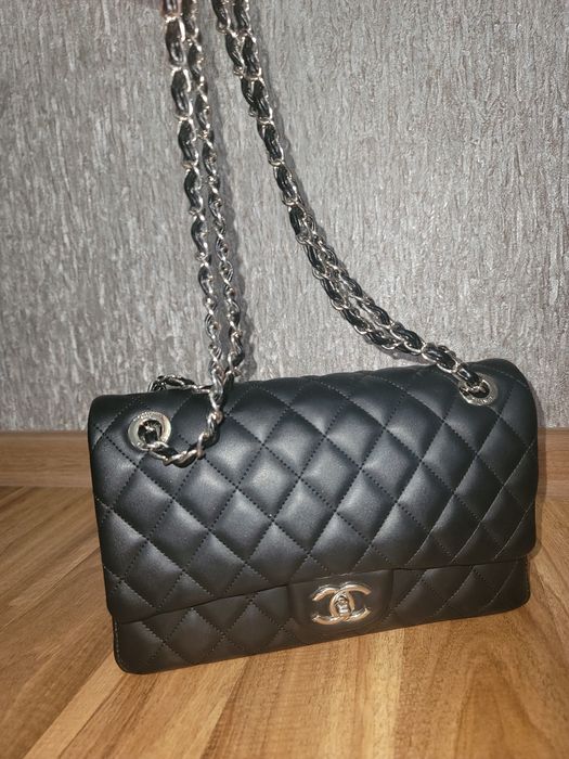 Сумочка от  Chanel