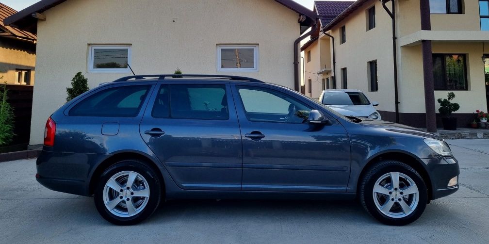 Skoda Octavia II//2012//EURO 5//1.6 Diesel//Facelift