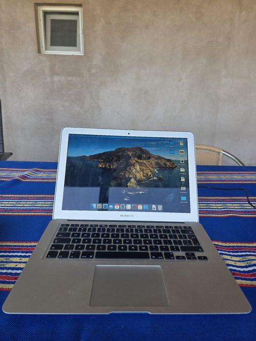 Apple MacBook Air