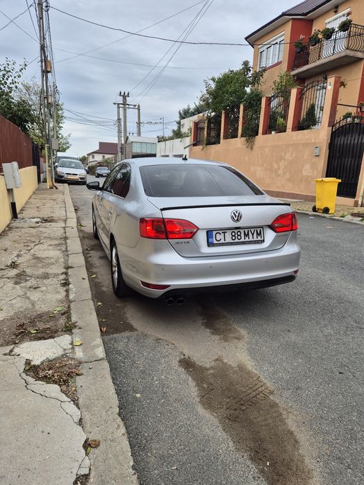 Ofer spre vanzare vw jetta