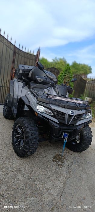 Vând  cf moto 850 anul 2023 luna 7