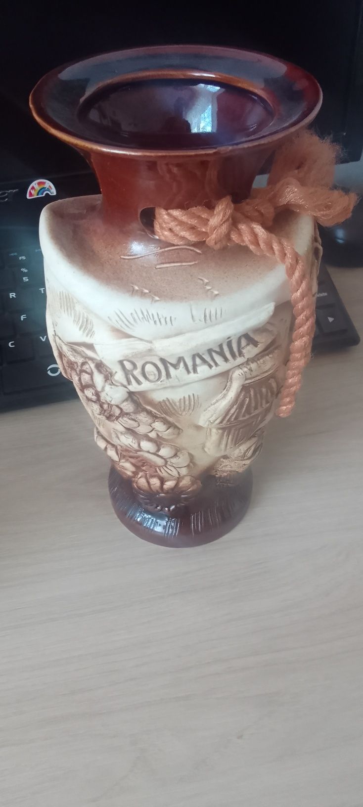 Vaza flori/ ceramica