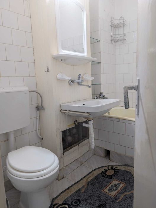 Inchiriez garsoniera 30 mp str Parang  Manastur Cluj Napoca