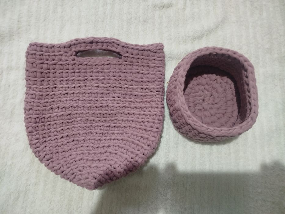 Продаю вязаные сумочки