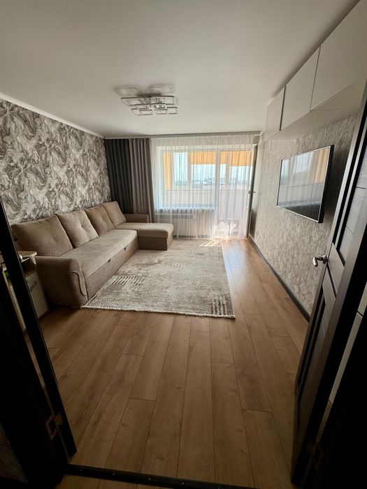 Продам 2 комнатную квартиру новой планировки  район магазина АРС.