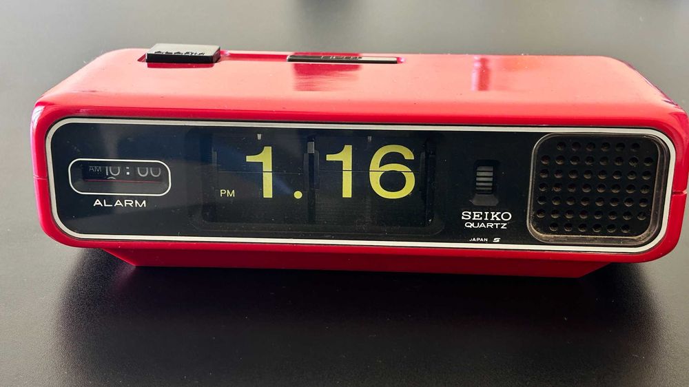 Ретро кварцов будилник SEIKO в Space Age / Pop Design стил (Japan)