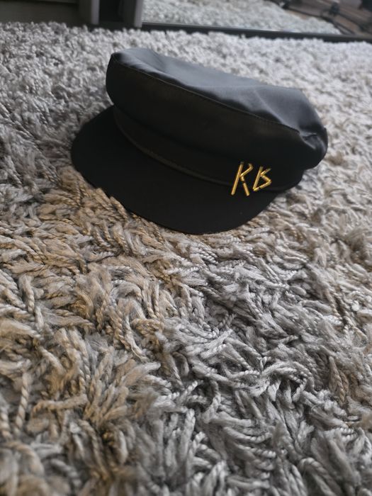 Каскет RB нов страхотен