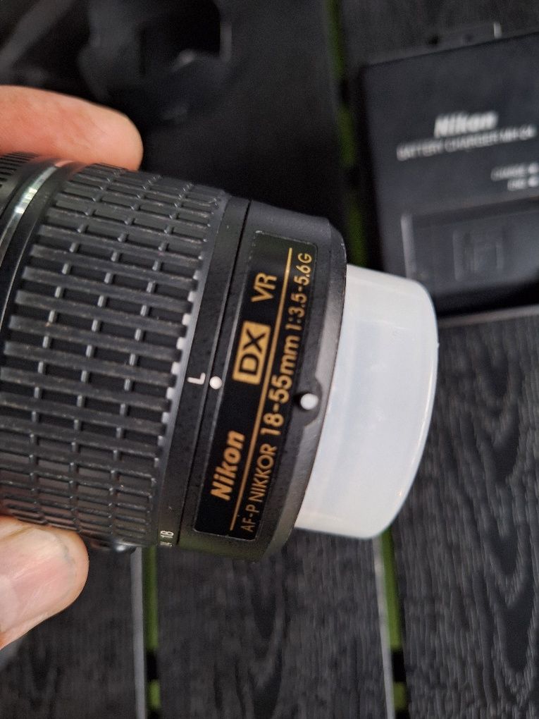 Продавам Nikon D3400 ÷2 ра батерия /чанта/