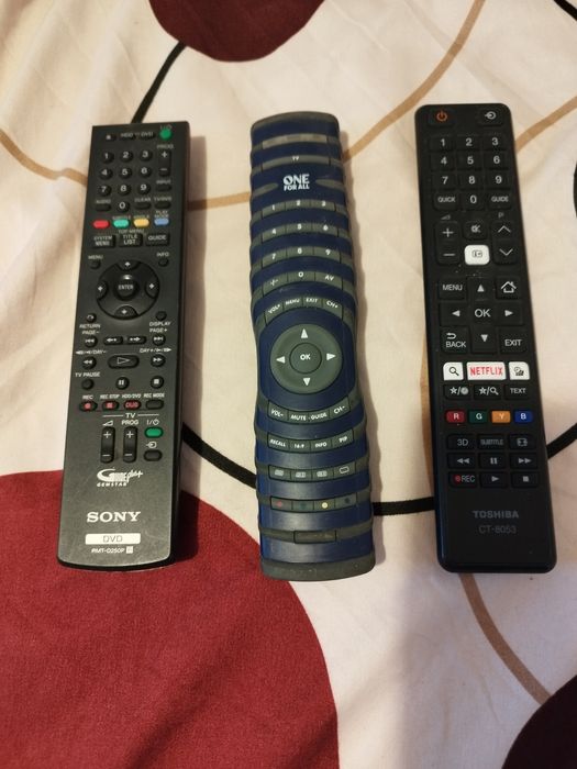 Telecomanda Sony , Toshiba și one for all