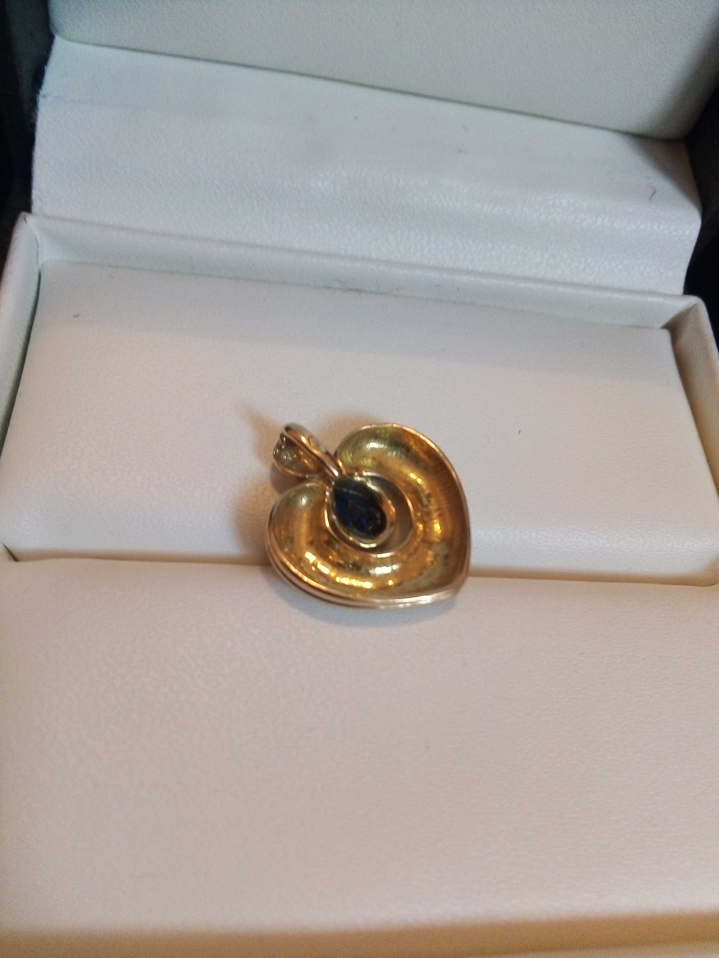 18 к. Винтидж златни пръстен и обеци с диамант и  сапфири